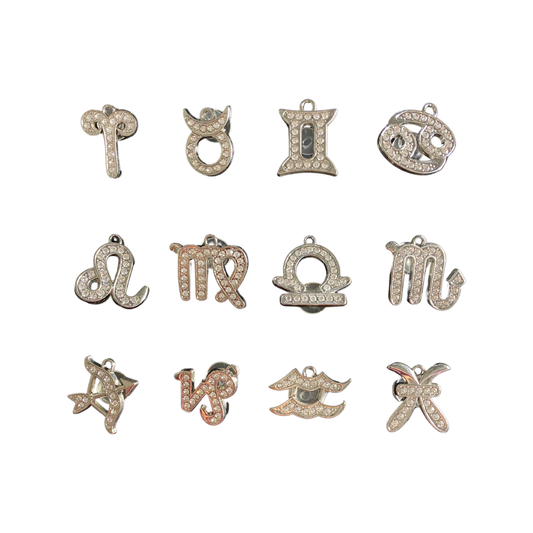 Encantos del cocodrilo del zodiaco
